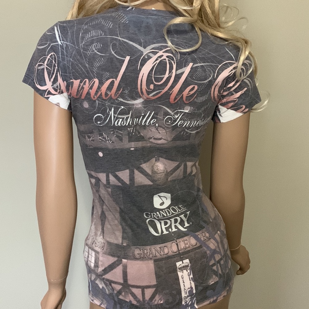 Grand Ole Opry Women's Short Sleeve Graphic Tee - Gray with Pink Script - Picture 5 of 6